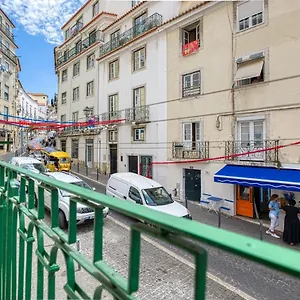 Inloveapartments - Alfama Balcony Appartement